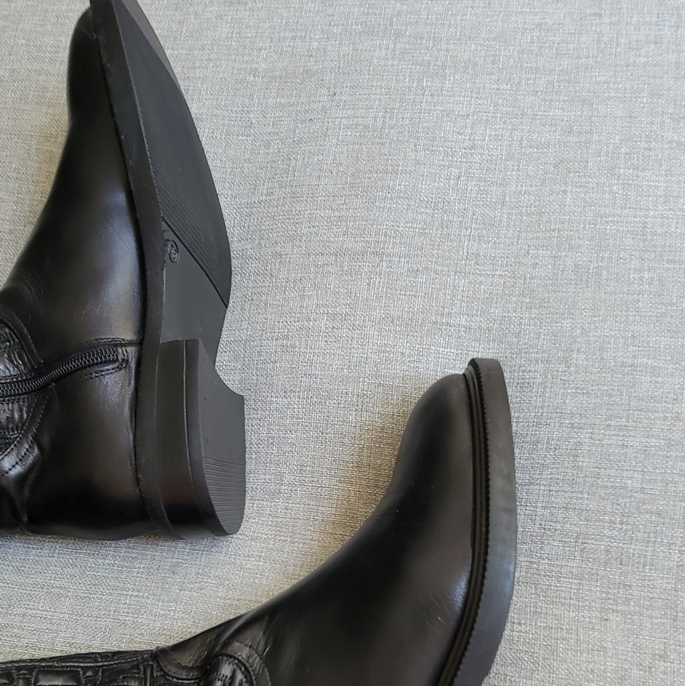 Leather Knee High Leather Boots - Picture 5 of 7
